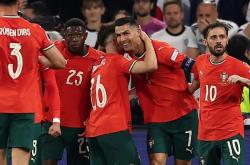 爱游戏网址-西班牙队主场击败波斯尼亚，小组领先优势扩大的简单介绍