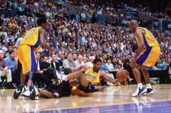 爱游戏网页版入口-瞬息万变！球队实力亮眼期待巅峰之战的简单介绍