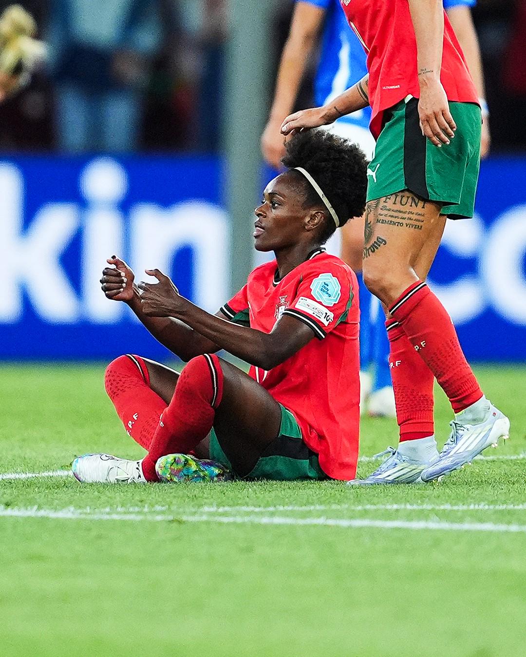 葡萄牙女足实现连胜,晋级决赛 葡萄牙女足实现连胜,晋级决赛