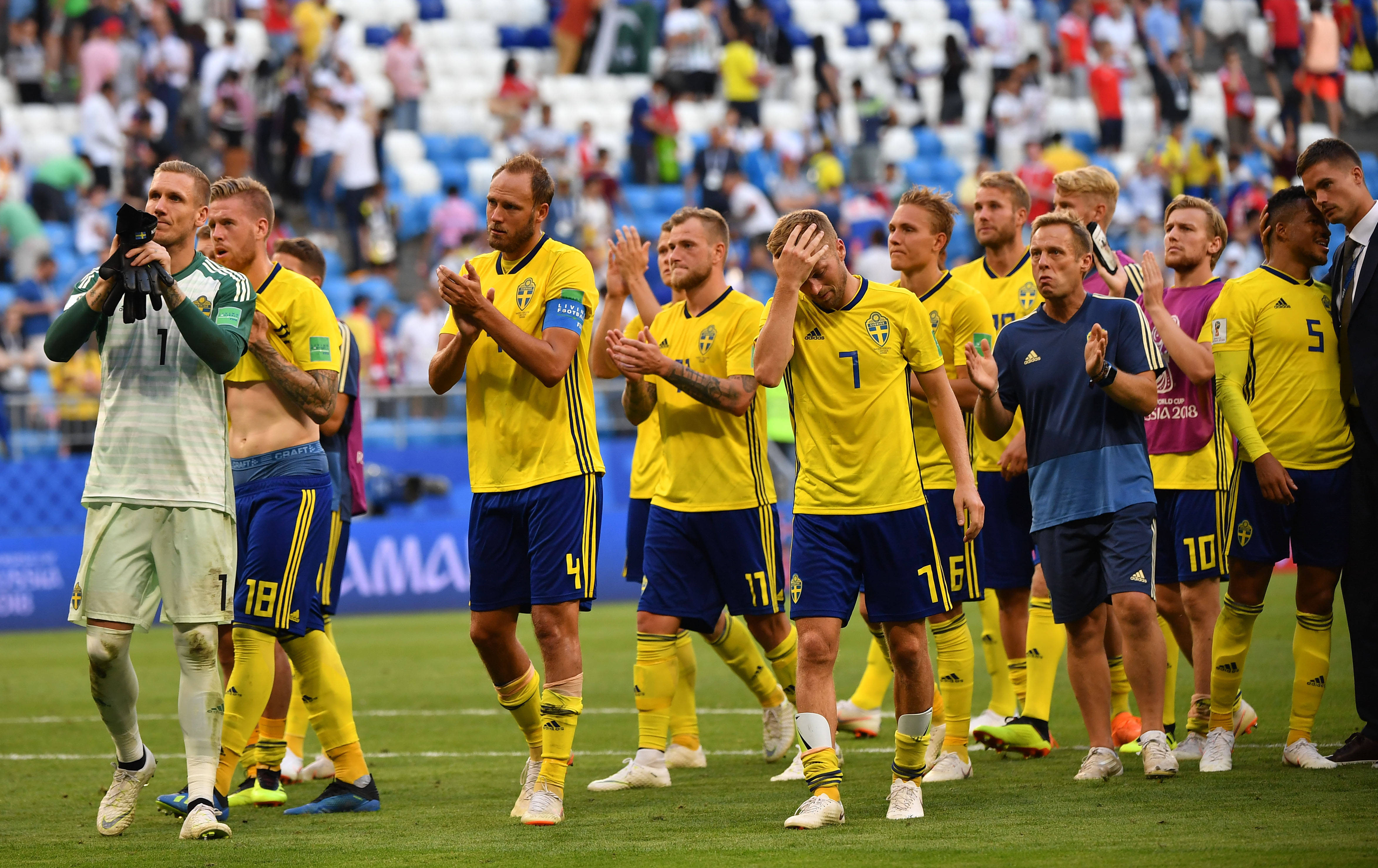 瑞典队在国际足球比赛中实现逆袭