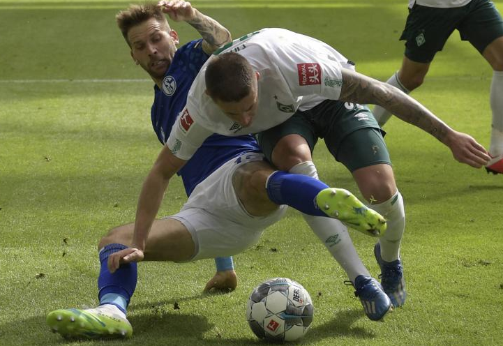 沙尔克再度遭遇困境,连续失利影响士气的简单介绍 沙尔克再度遭遇困境,连续失利影响士气的简单介绍