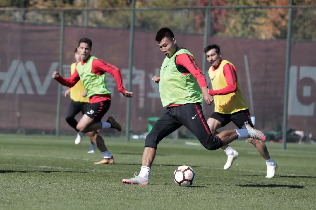 甘肃男篮士气高昂,再次取得胜利积极备战的简单介绍 甘肃男篮士气高昂,再次取得胜利积极备战的简单介绍