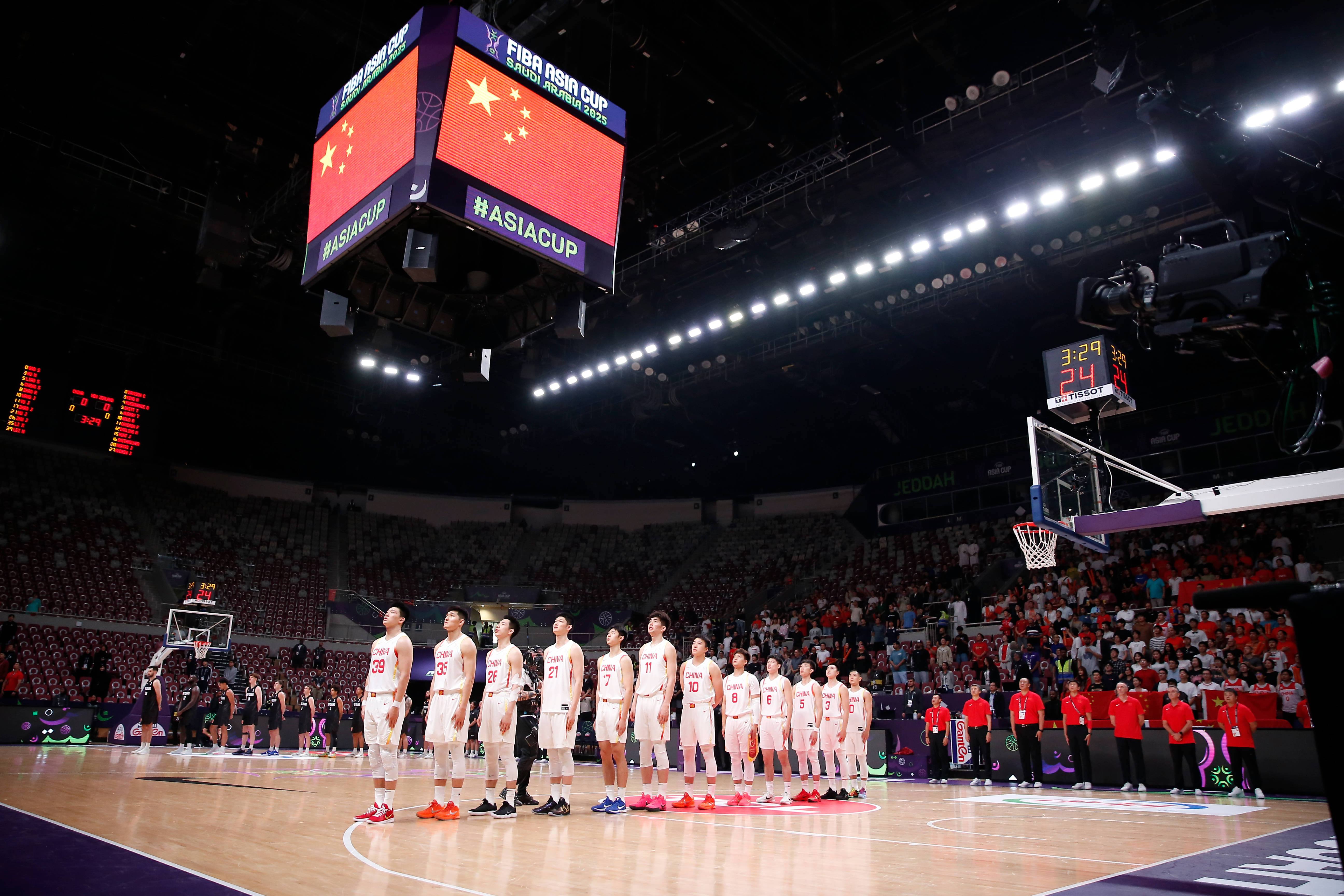 亚洲杯:中国队取得胜利晋级半决赛 亚洲杯:中国队取得胜利晋级半决赛