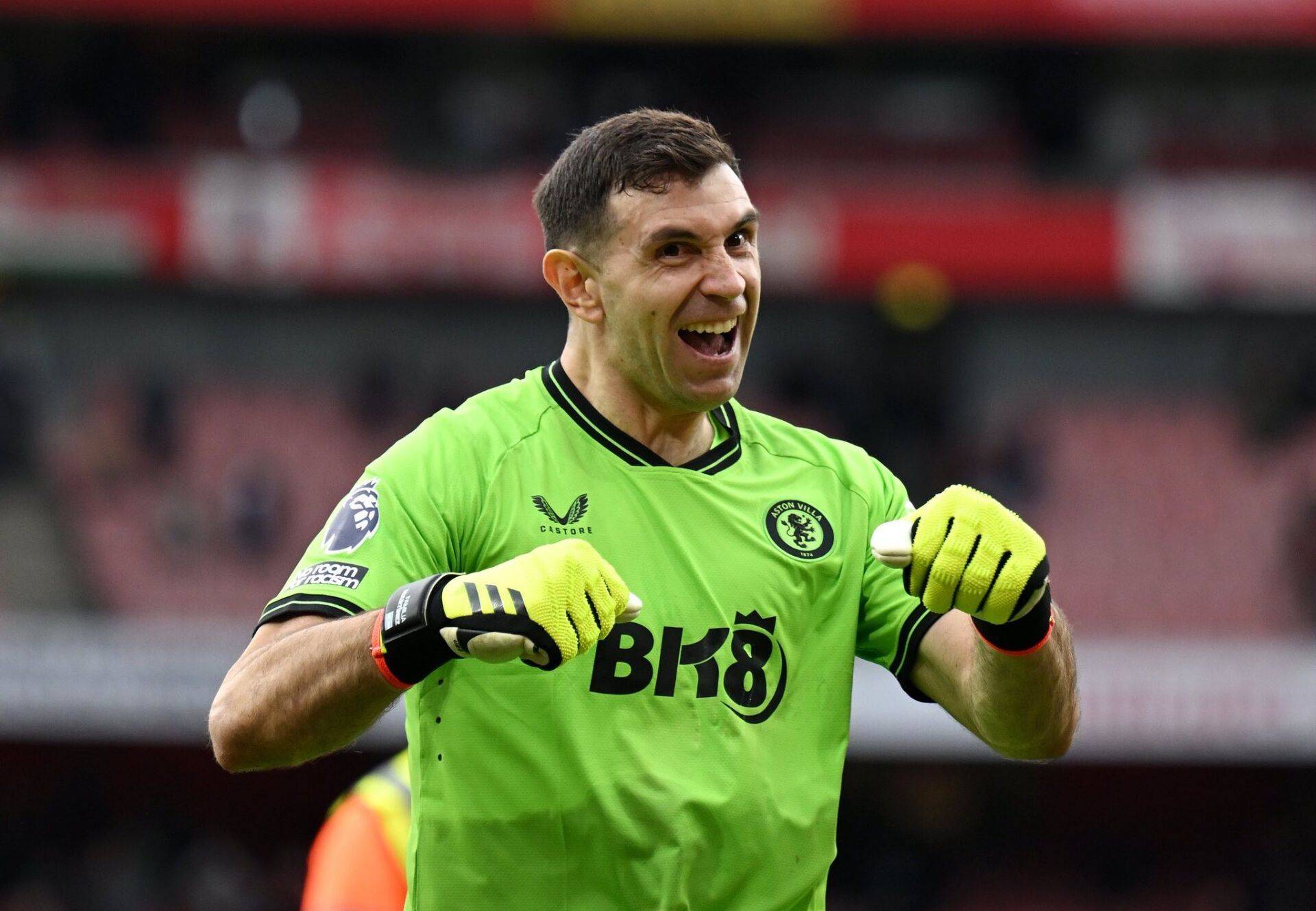 足坛新星崭露头角,帮助球队夺取点球大战胜利 足坛新星崭露头角,帮助球队夺取点球大战胜利