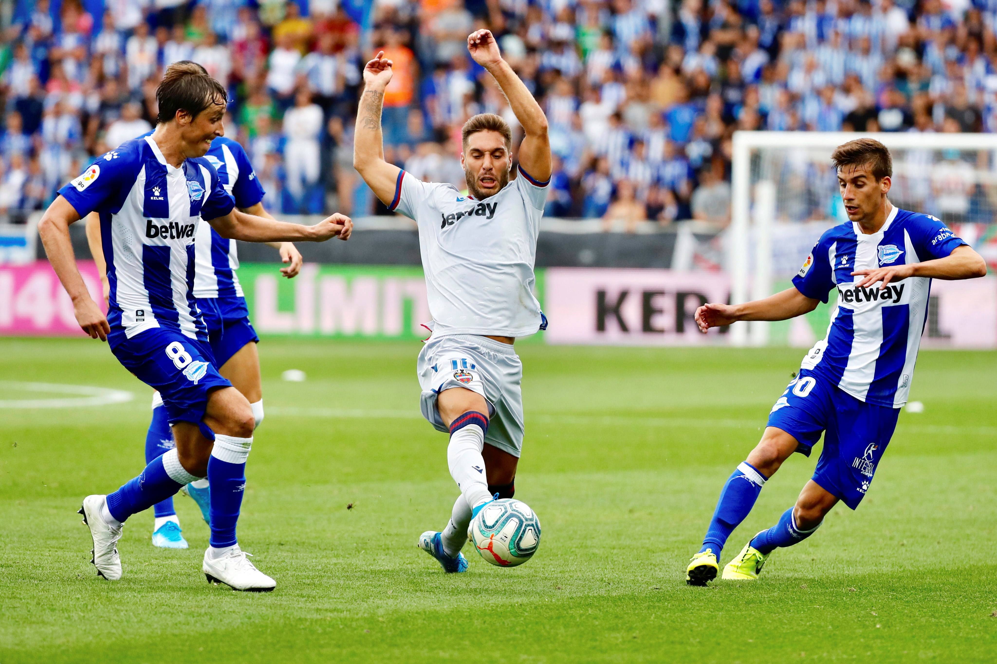 皇马不敌对手,出局阴霾笼罩的简单介绍 皇马不敌对手,出局阴霾笼罩的简单介绍