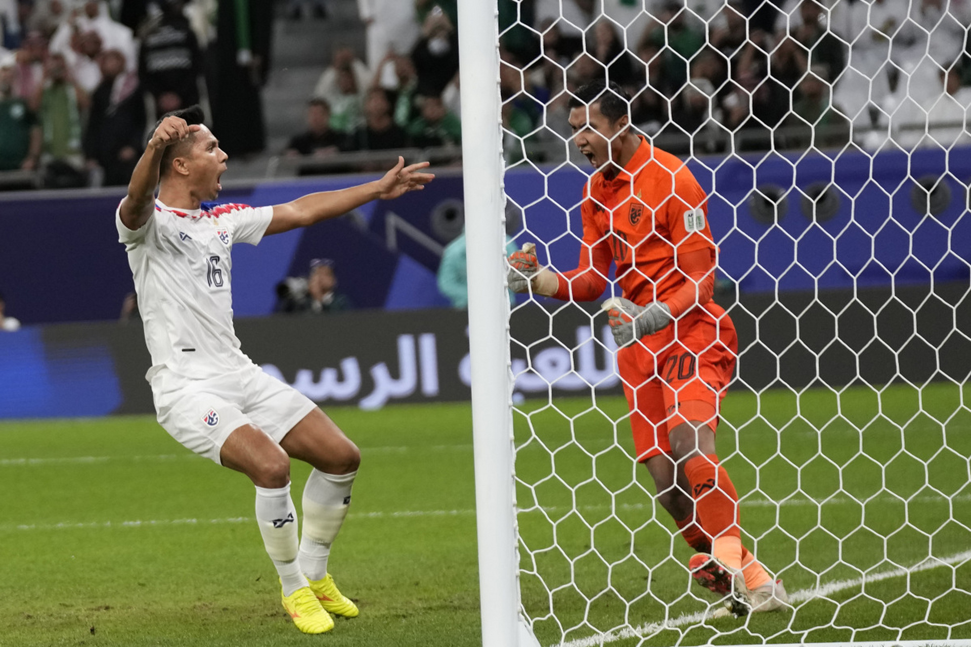 包含乌兹别克斯坦球队决心全力以赴的词条 包含乌兹别克斯坦球队决心全力以赴的词条